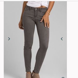 PrAna Women’s Grey Slim/Skinny Jean